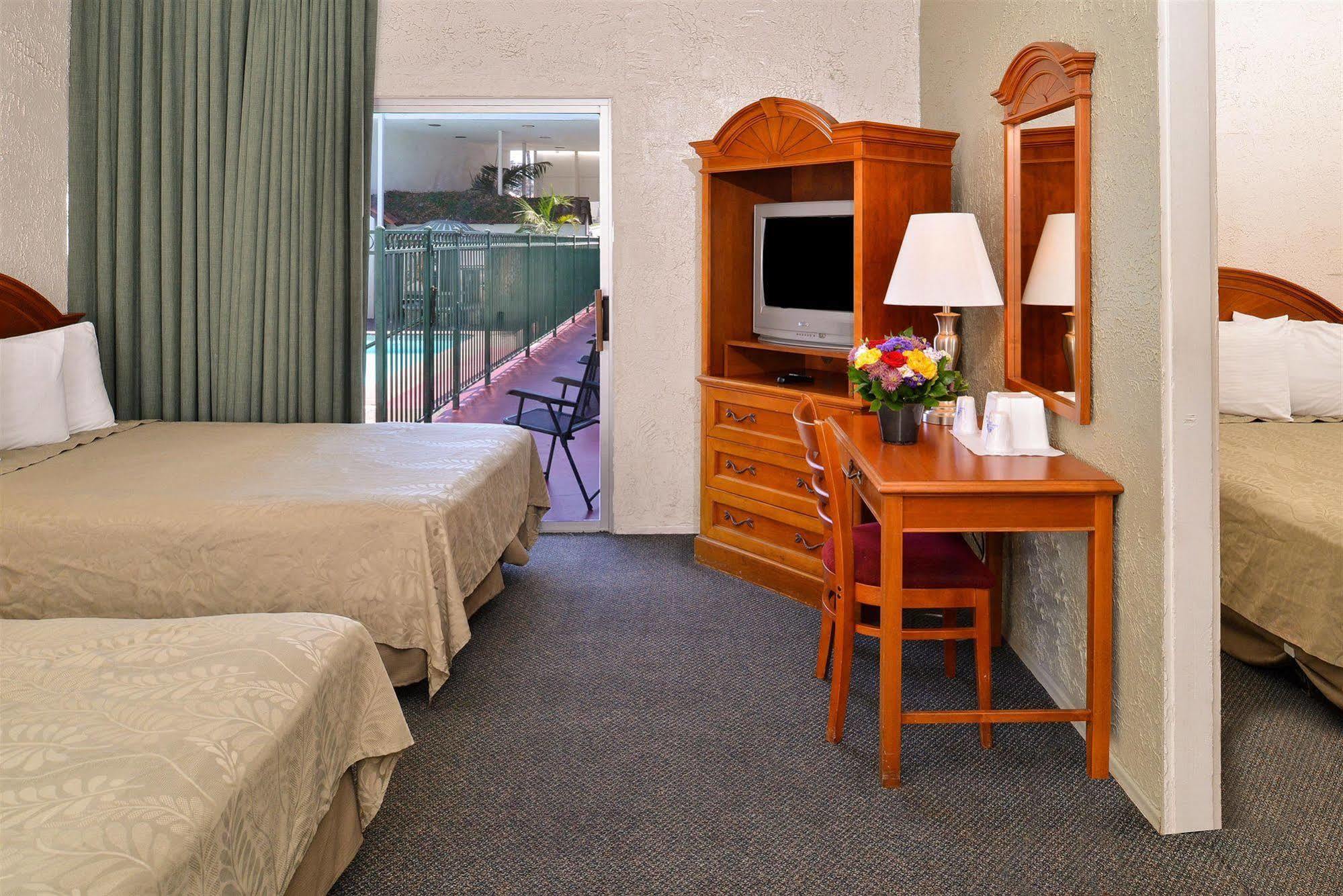 Americas Best Value Inn Loma Lodge San Diego Exteriör bild
